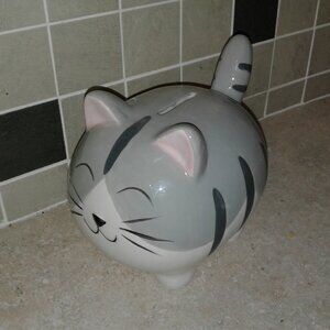 Ceramic Smiling Cat Piggy Bank